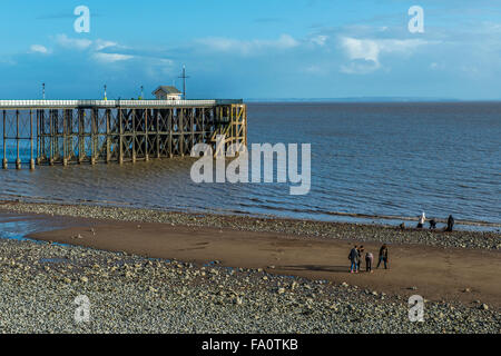 Penarth Pier and Beach with people playing on the Beach, in the Vale of Glamorgan, South Wales Stock Photo