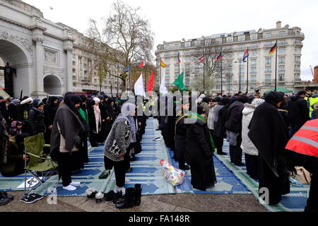 Shia Muslims annual arbaeen procession London Dec 2015 Stock Photo