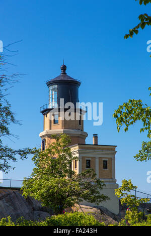 Historic Spilt Rock Lighthouse on the north shore of Lake Superior in Minnesota on cliff high above lake Superior Stock Photo