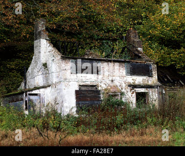 An abandoned cottage at Broseley, Ironbridge, Shropshire, England, UK Stock Photo