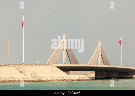 Causeway Bridge in Manama, Kingdom of Bahrain Stock Photo