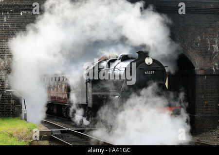 LMS Stanier Class 5, 'Black 5', 45337, pulling a train on the North Norfolk Railway, Norfolk, England, UK. Stock Photo