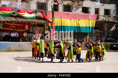 Dancers in traditional costumes, spectators, musicians at the 500 year celebration of Luribay, Bolivia, celebrations and parades Stock Photo