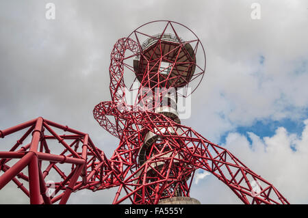 ArcelorMittal Orbit by Anish Kapoor, Queen Elizabeth Olympic Park, Stratford, East London Stock Photo