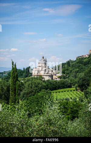 Church on hill near Montepulci, Tuscany, Italy Stock Photo