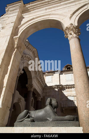 Croatia, Split, Diocletian's Palace, granite Egyptian sphinx, dating from 1500 BC Stock Photo