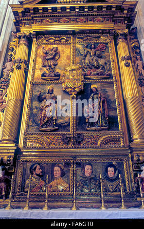 Royal Chapel of the cathedral.Retablo del relicario (reliquary altarpiece).16th century.Granada. Andalucia, Spain Stock Photo