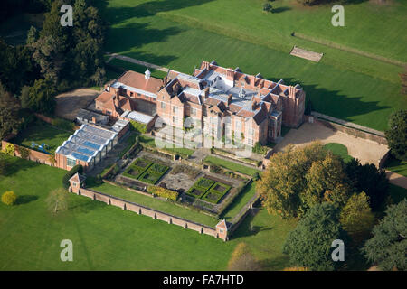 CHEQUERS, Buckinghamshire. Aerial view. Tudor mansion which is the official country residence of British Prime Ministers since 1921. Stock Photo