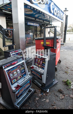 Cumbria, UK. 23rd December, 2015. Flood damaged slot machines in Bowness, Cumbria. Credit:  Michael Scott/Alamy Live News Stock Photo