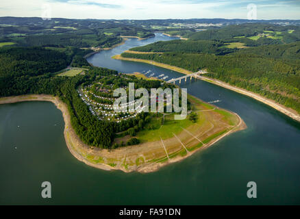 lowered water levels in the Biggetalsperre, low-water, repair of rockfill dam, Bigge head, camping, dam, Olpe, Sauerland Stock Photo