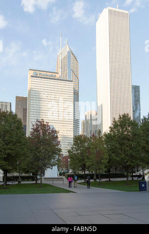【在庫僅少】 building aon Amoco chicago photography stock hi-res illinois 洋楽