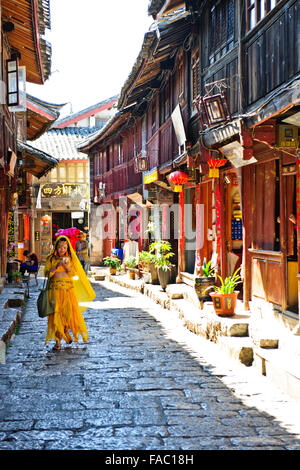 Old Town Lijiang,Jade Dragon Mountain,Black Dragon Pool,Carp,Naxi Ethnic Peoples,Yunnan Province,PRC,People's Republic of China Stock Photo