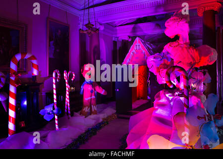 UK, England, Cheshire, Knutsford, Tatton Hall, Entrance Hall Nutcracker Xmas decorations, Land of Sweets Stock Photo