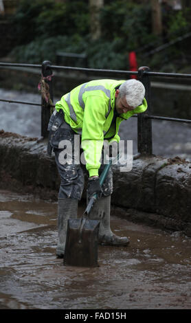 Hebden Bridge Boxing Day Flood cleanup Stock Photo
