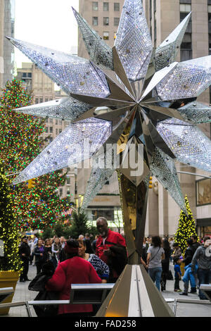 Swarovski Crystal Christmas Tree Star Replica Rockefeller Center NYC USA Swarovski Crystal Christmas Tree Star Replica Rockefeller Center NYC USA