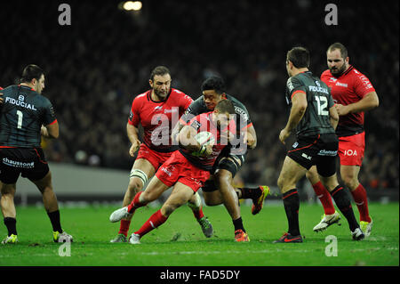 Toulouse, France. 27th Dec, 2015. Top 14 rugby Union. Toulouse versus Toulon. Sebastien Tillous Borde (rct) Credit:  Action Plus Sports/Alamy Live News Stock Photo