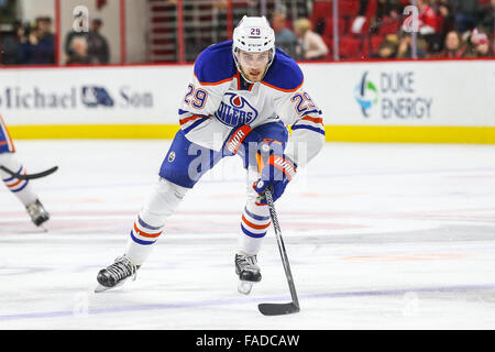 Edmonton Oilers center Leon Draisaitl (29) during the NHL game between the Edmonton Oilers and the Carolina Hurricanes at the PNC Arena. Stock Photo