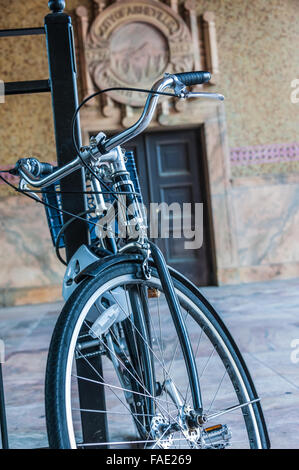 Bicycle parked at the entrance to Asheville City Hall in Asheville, North Carolina. (USA) Stock Photo