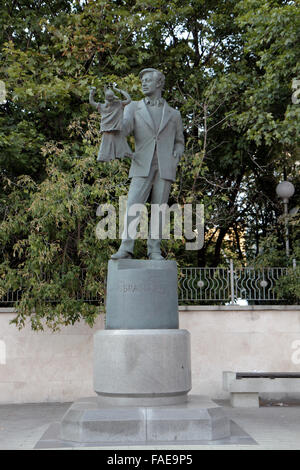 Memorial statue of Sergey Vladimirovich Obraztsov close to the Obraztsov Puppet Theatre in Moscow, Russia. Stock Photo