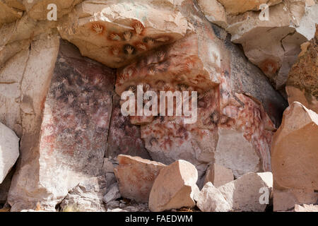 Ancient hand impressions and art at the Cueva de las Manos, Cave of the Hands, Argentina, South America Stock Photo