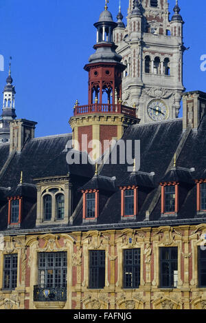 Place du General de Gaulle and the belfry of the Chamber of Commerce. Lille, Nord-Pas de Calais, Flanders, France, Europe Stock Photo