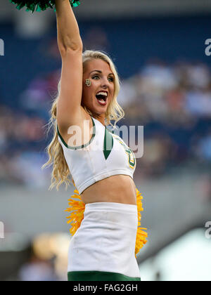 Raleigh, NC, USA. 29th Dec, 2015. Orlando, FL, USA. 29th Dec, 2015. Baylor Bears cheer team member performs before the start 1st half action of the Russell Athletic Bowl between the North Carolina Tar Heels and the Baylor Bears at the Citrus Bowl in Orlando, Fl Romeo T Guzman/CSM/Alamy Live News Stock Photo