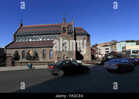 St. Johns Episcopal Church Getty Square Yonkers New York Stock Photo