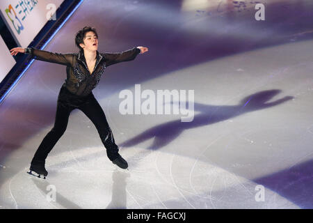 Sapporo, Japan. 28th Dec, 2015. Shoma Uno Figure Skating : Nichirei presents All Japan Medalist on Ice 2015 at Makomanai Sekisui Heim Ice Arena in Sapporo, Japan . © Yohei Osada/AFLO SPORT/Alamy Live News Stock Photo