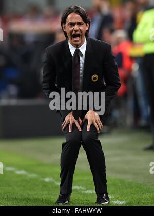 XINHUA SPORTS PHOTOS OF THE YEAR 2015 TRANSMITTED ON Dec. 31, 2015 AC Milan's coach Filippo Inzaghi gestures during the Italian Serie A soccer match against Sampdoria at the San Siro stadium in Milan on April 12, 2015. The match ended with a 1-1 draw.(Xinhua/Alberto Lingria) (wll) Stock Photo