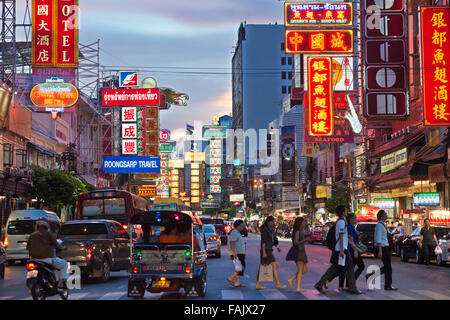 View down Thanon Yaowarat road at night in central Chinatown district of Bangkok Thailand. Yaowarat and Phahurat is Bangkok's mu Stock Photo