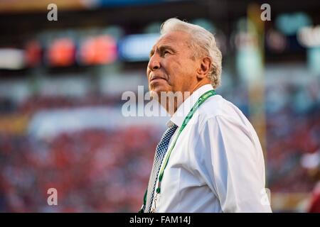 Miami, Florida, USA. 31st Dec, 2015. Lee Corso during the Capital One Orange Bowl College Football Playoff game between Oklahoma and Clemson on Thursday Dec. 31, 2015 at Sun Life Stadium, in Miami Gardens, FL.  Credit:  Jacob Kupferman/Cal Sport Media/Alamy Live News Stock Photo