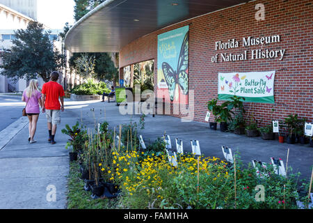 Gainesville Florida,University of Florida campus,UF Cultural Plaza,Florida Museum of Natural History,boy,girl girls,youngster youngsters youth youths Stock Photo