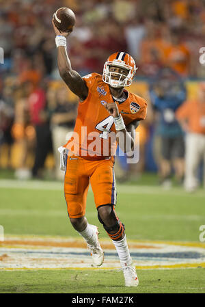 Clemson quarterback Deshaun Watson (4) throws against South Carolina ...