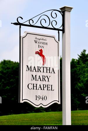 Sudbury, Massachusetts:  Sign post at the 1940 Martha Mary Chapel operated by the Wayside Inn Stock Photo