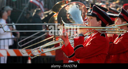 Iowa, USA. 1st Jan, 2016. Scenes from the 127th Rose Parade in Pasadena, California Friday January 1, 2016. This year's theme was, ''Find Your Adventure. Credit:  Quad-City Times/ZUMA Wire/Alamy Live News Stock Photo