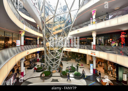 Shopping center MyZeil, architect Massimiliano Fuksas, Palaisquartier, Frankfurt am Main, Hesse, Germany Stock Photo