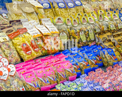 Outdoor market in theCampo dè Fiori in the centro storico area of Rome, Italy Stock Photo