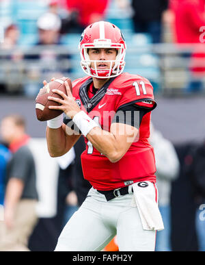 Georgia quarterback Greyson Lambert (11) scrambles against Alabama in ...