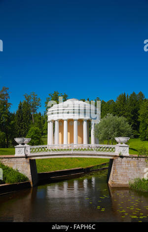 The 'Temple of Friendship' in Pavlovsk Park on the banks of the river Slavyanka Stock Photo