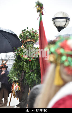 Bankside, London, UK. 3rd January 2016. Twelfth Night is an annual seasonal celebration held in the Bankside Stock Photo