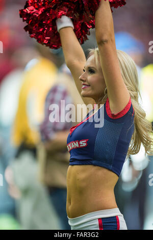 Houston, Texas, USA. 3rd Jan, 2016. A Houston Texans Cheerleader performs during the 4th quarter of an NFL game between the Houston Texans and the Jacksonville Jaguars at NRG Stadium in Houston, TX on January 3rd, 2016. Credit:  Trask Smith/ZUMA Wire/Alamy Live News Stock Photo