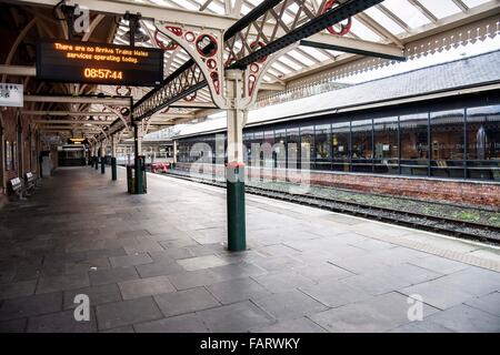 Aberystwyth, Wales, UK. 4th of January 2016 Arriva trains across Wales will not run today Monday 4th of January 2016 because of a strike by drivers over terms and conditions. Credit:  andrew chittock/Alamy Live News Stock Photo