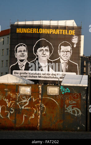 Hungerlohnpartei.de: Guido Westerwelle, Angela Merkel, Karl-Theodor zu Guttenberg  - Wahlplakate zur Bundestagswahl 2009, 21. Se