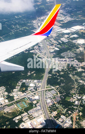 View from Southwest Airlines airplane window overlooking freeway Stock Photo