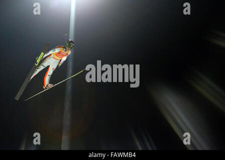 Bischofshofen, Austria. 05th Jan, 2016. Peter Prevc of Slovenia soars through the air during the qualification of the fourth stage of the Four Hills ski jumping tournament in Bischofshofen, Austria, 05 January 2016. Photo: Daniel Karmann/dpa/Alamy Live News Stock Photo