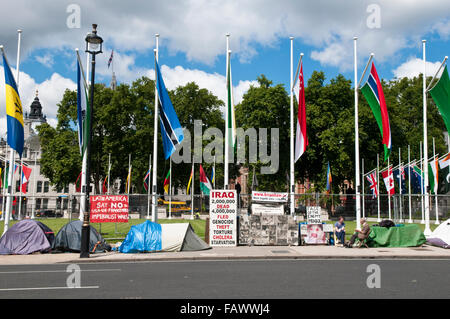 Campaigners against the Iraq war camped in Parliament Square, London Stock Photo