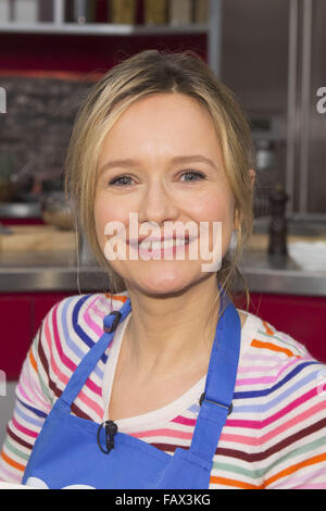 German ZDF TV cooking SHow 'Lafer Lichter Lecker' at Fernsehmacher-Studio  Featuring: Stefanie Stappenbeck Where: Hamburg, Germany When: 29 Nov 2015 Stock Photo