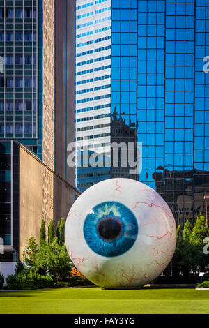 'Eye', a 30-foot-tall sculpture by contemporary artist Tony Tasset, in downtown Dallas, Texas Stock Photo