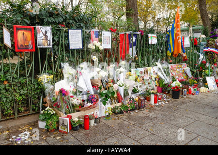Tributes to the victims of the terrorist attacks of November 13, 2015 at Bataclan theatre, Paris, France. Stock Photo