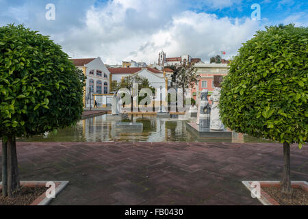 Modern statues of Moorish figures at Silves ( in the Praca Mouhatamid Ibn Abbad ), the Algarve, Portugal Stock Photo